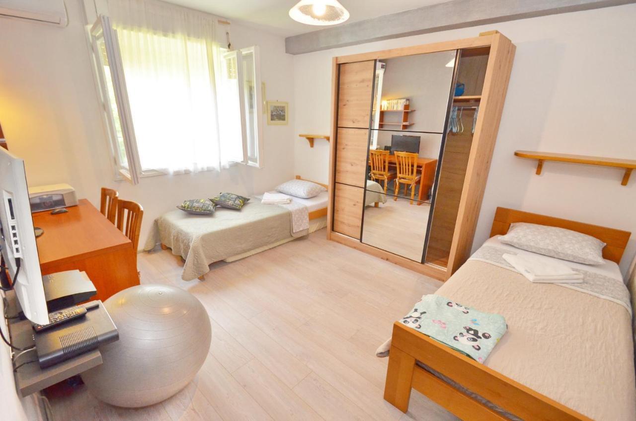 Apartment Oaza Котор Екстер'єр фото