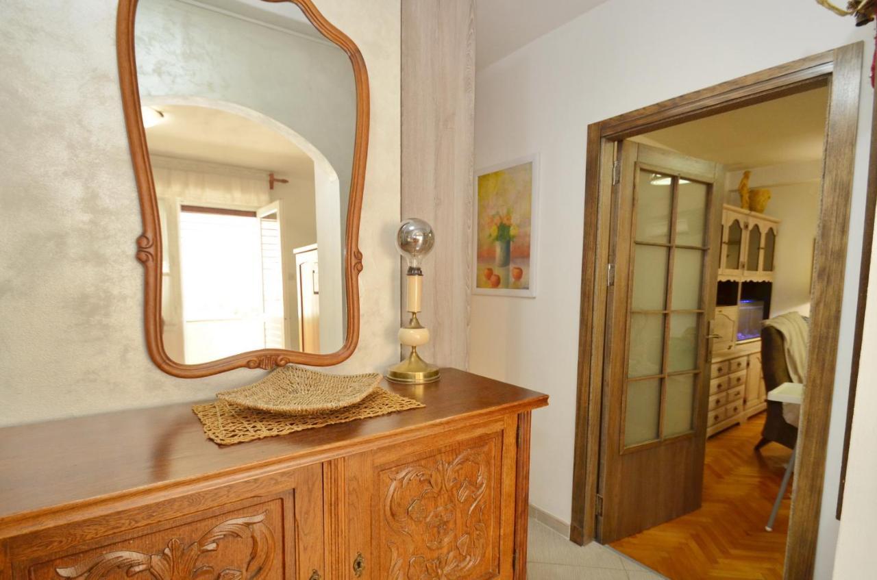 Apartment Oaza Котор Екстер'єр фото